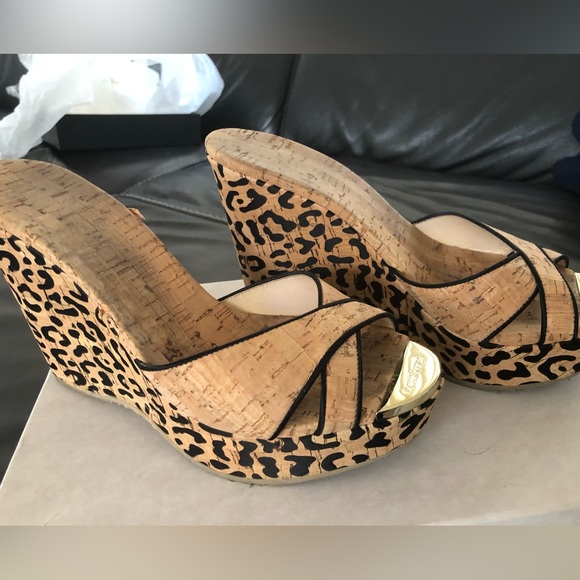 Jimmy Choo platform sandal 39 - Picture 2 of 12